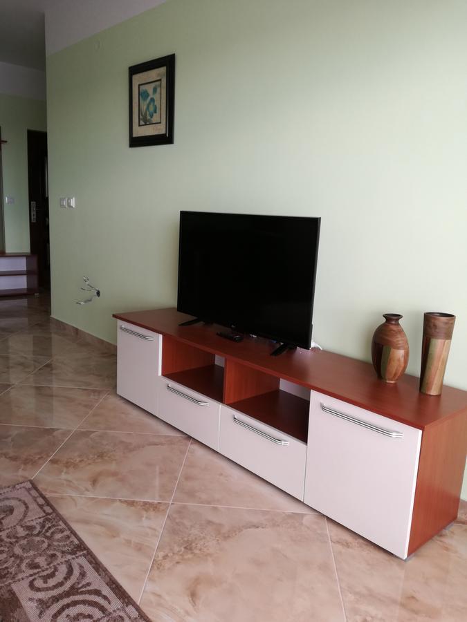 Apartment Sea Space 3 Dobra Voda Εξωτερικό φωτογραφία